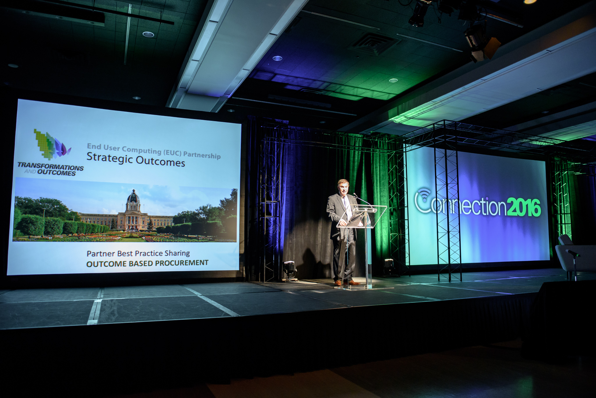Gord Wyant, Province of Saskatchewan Attorney General, Minister of Justice, and Minister Responsible for the Saskatchewan Power Corporation introduces a session on the outcomes being generated by transforming procurement at WBM’s Connection 2016.